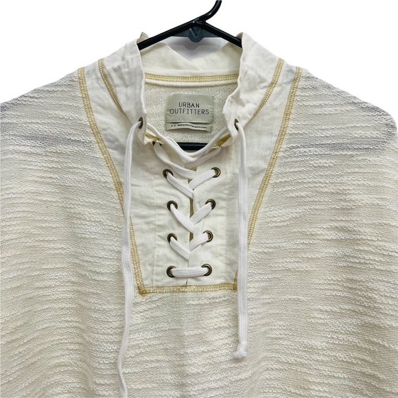 Urban Outfitters Women’s Textured Linen Blend cream gold crop Sweater Size SMALL - Picture 4 of 12